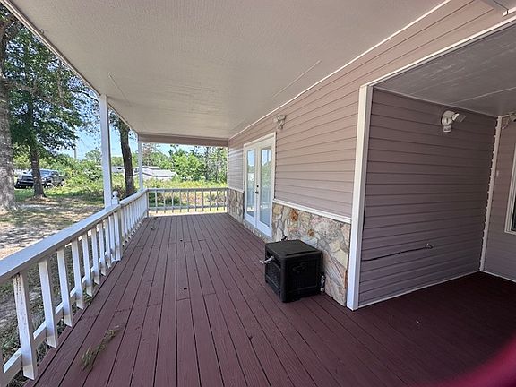 2nd image of 135 Palmetto Dr