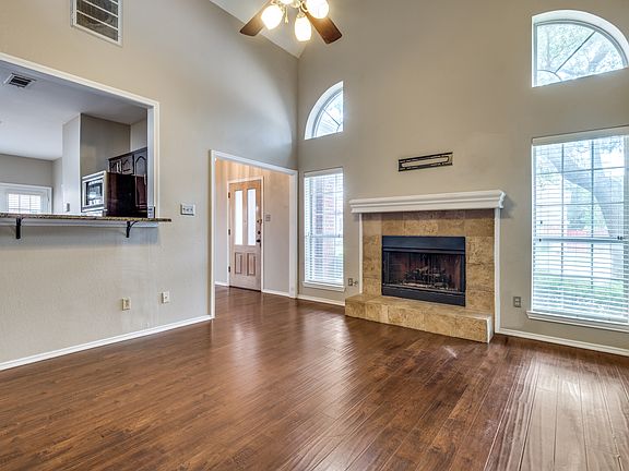 2nd image of 6127 Cupertino Trl