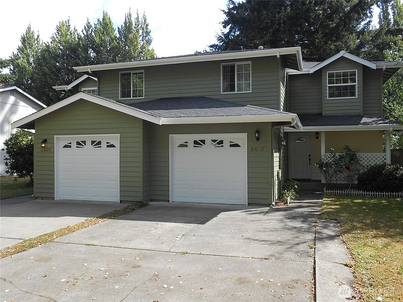 2nd image of 4410 4408 Quail Drive SE