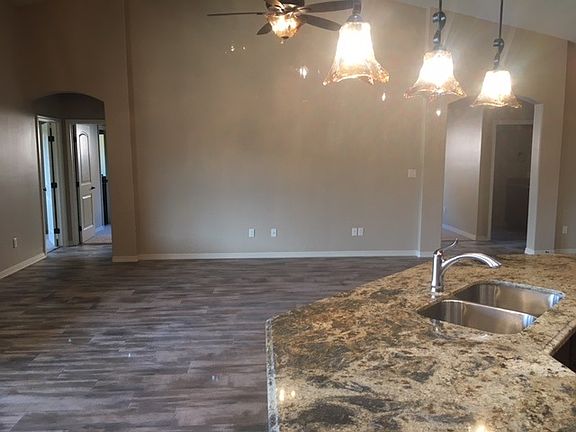 5th image of 3726 S Plowman Dr