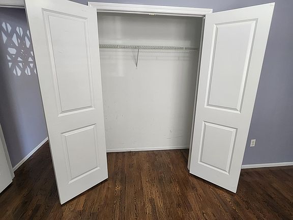 5th image of 863 Olmstead Ave #1F