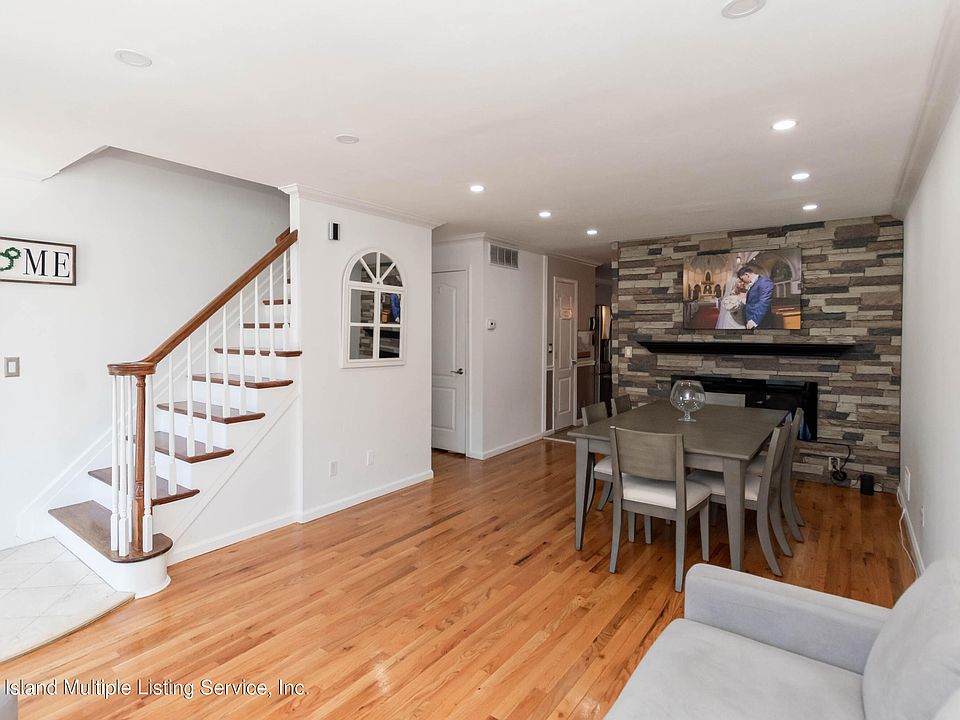 20 Kenilworth Ave, Staten Island, NY 10312 Zillow