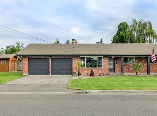 1813 13th Ave NW, Puyallup, WA 98371
