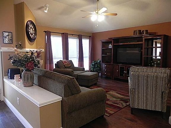 4th image of 5604 Vista Park Ln