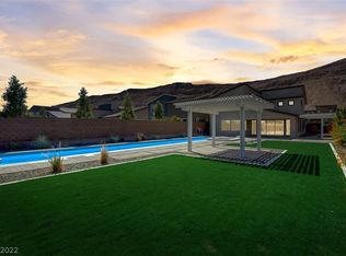 9768 Starlight Ridge Ave, Las Vegas, NV 89148