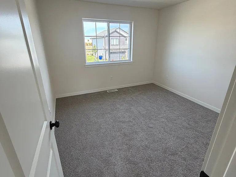 1648 Aspen Ct — Photo 8