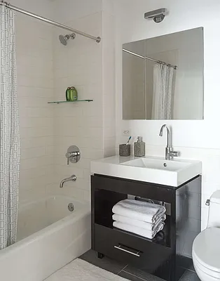 Rented by Two Trees | media 64