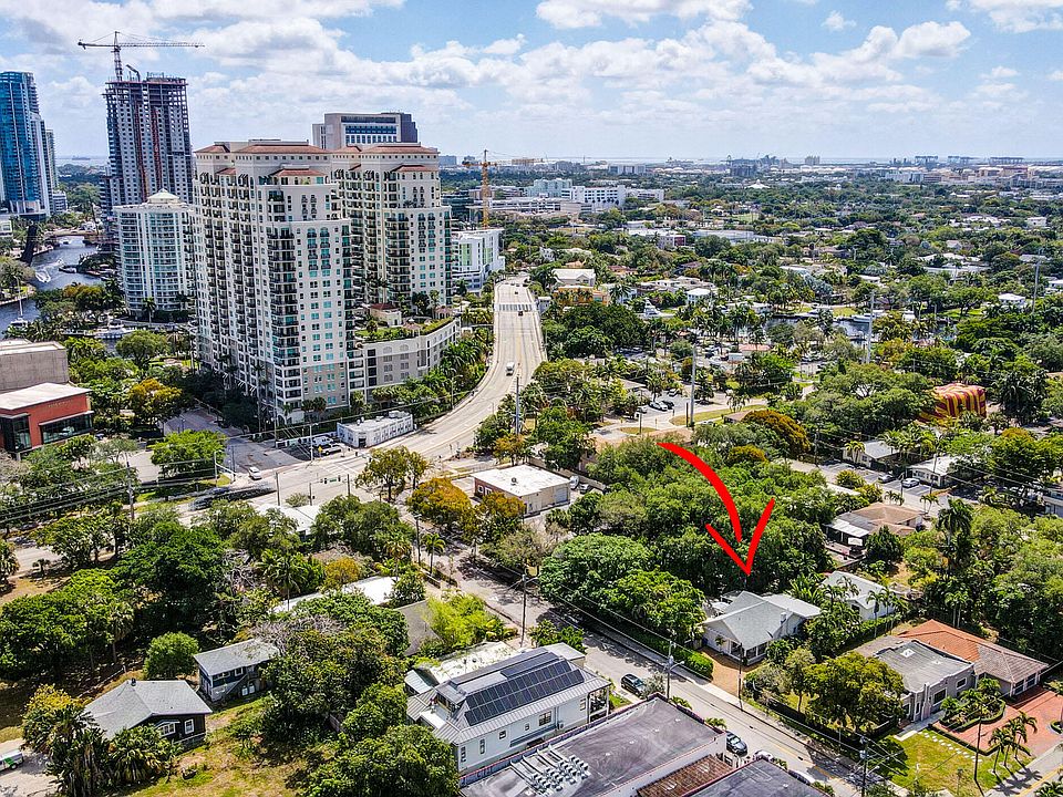 1st image of 724 W Las Olas Boulevard