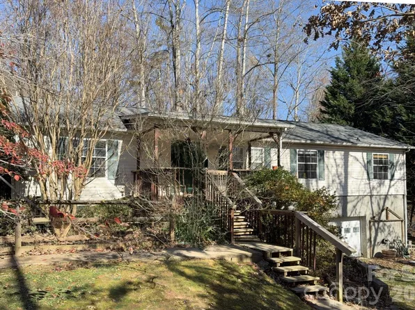 35 Evelyn Acres Dr, Asheville, NC 28806