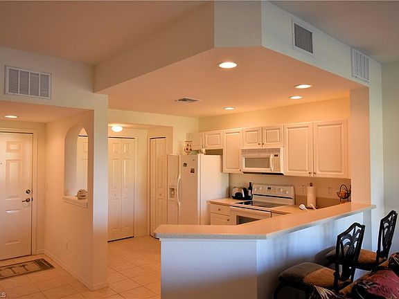 3rd image of 3525 Milan Dr APT 104