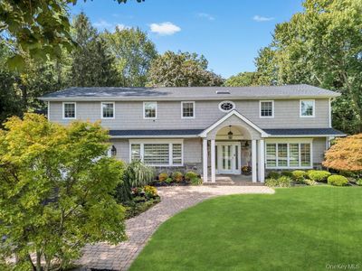 40 Somerset Place, Syosset, NY, 11791