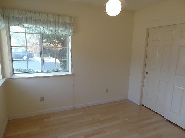 1st image of 642 James Pl