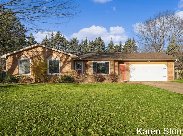 8259 Mellowwood Dr, Jenison, MI 49428