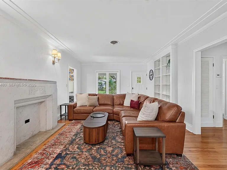 1710 Segovia St — Photo 7