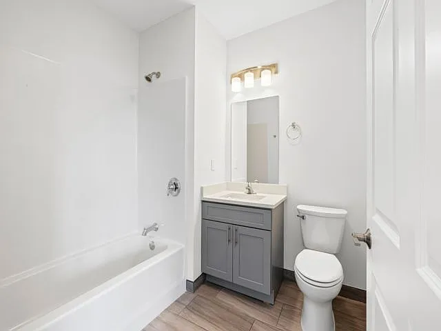 227 4th Ave #307F — Photo 9