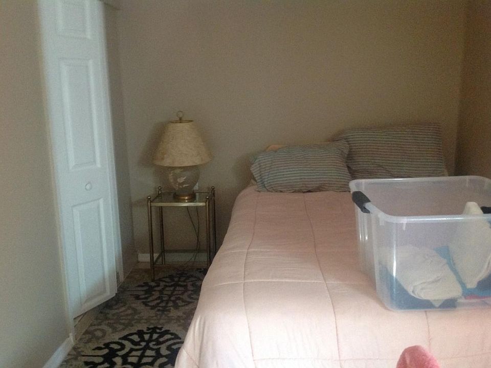 1st image of 90 Hillsboro Ave