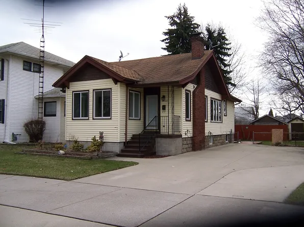 2808 Electric Ave, Port Huron, MI 48060