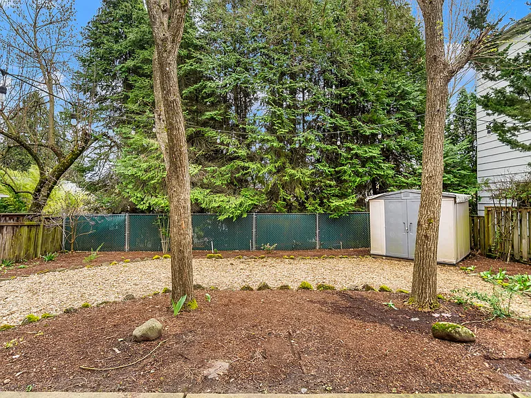 5110 NE Glisan St — Photo 13