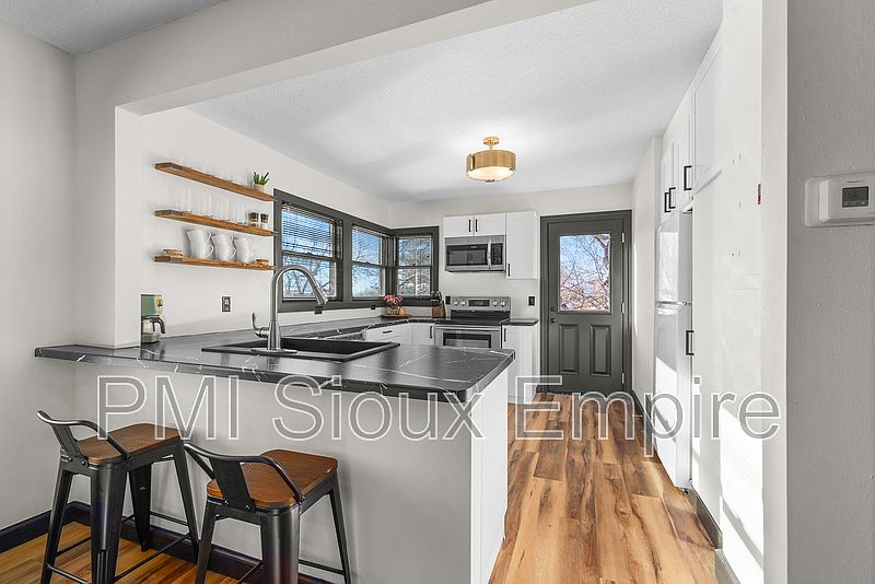 1st image of 1303 S Center Ave #2