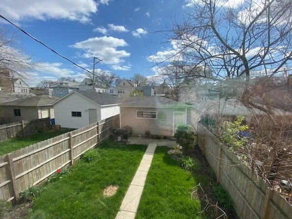 3131 N Central Park Ave, Chicago, IL