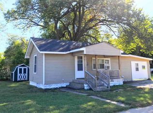 731 E 10th Ave, Hutchinson, KS 67501