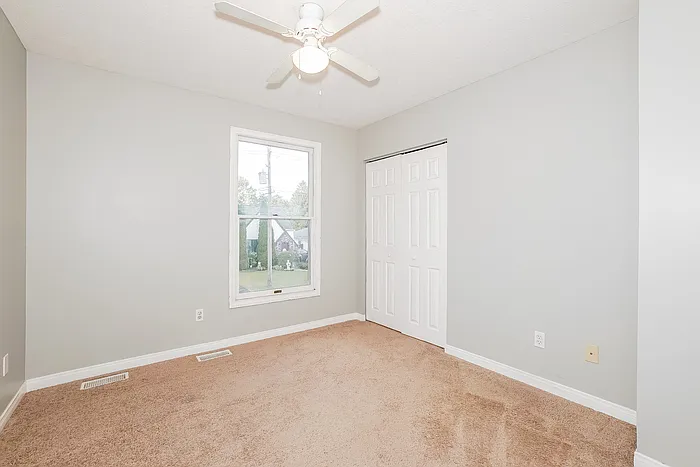 123 Plymouth Rd — Photo 8
