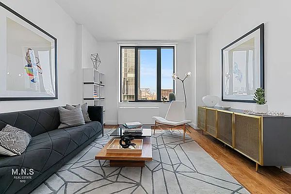 1st image of 4214 Crescent St APT 12A