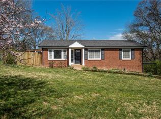 2204 Crestline Dr, Nashville, TN 37214