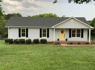 314 Salters Ct, Chesnee, SC 29323