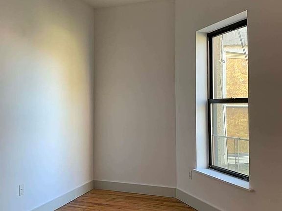 5th image of 477 Park Pl #4S