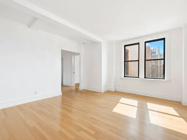 473 West End Avenue image 6 of 12