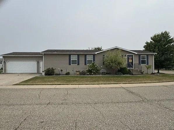 5508 Percheron Pl SE, Caledonia, MI 49316