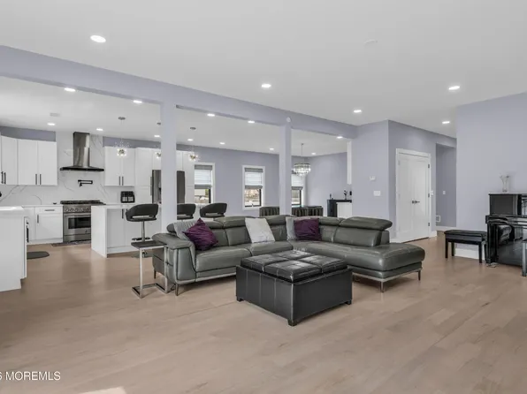 6 Orchard Street, Marlboro, NJ 07746