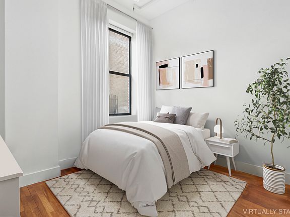 3rd image of 180 Bainbridge St #109