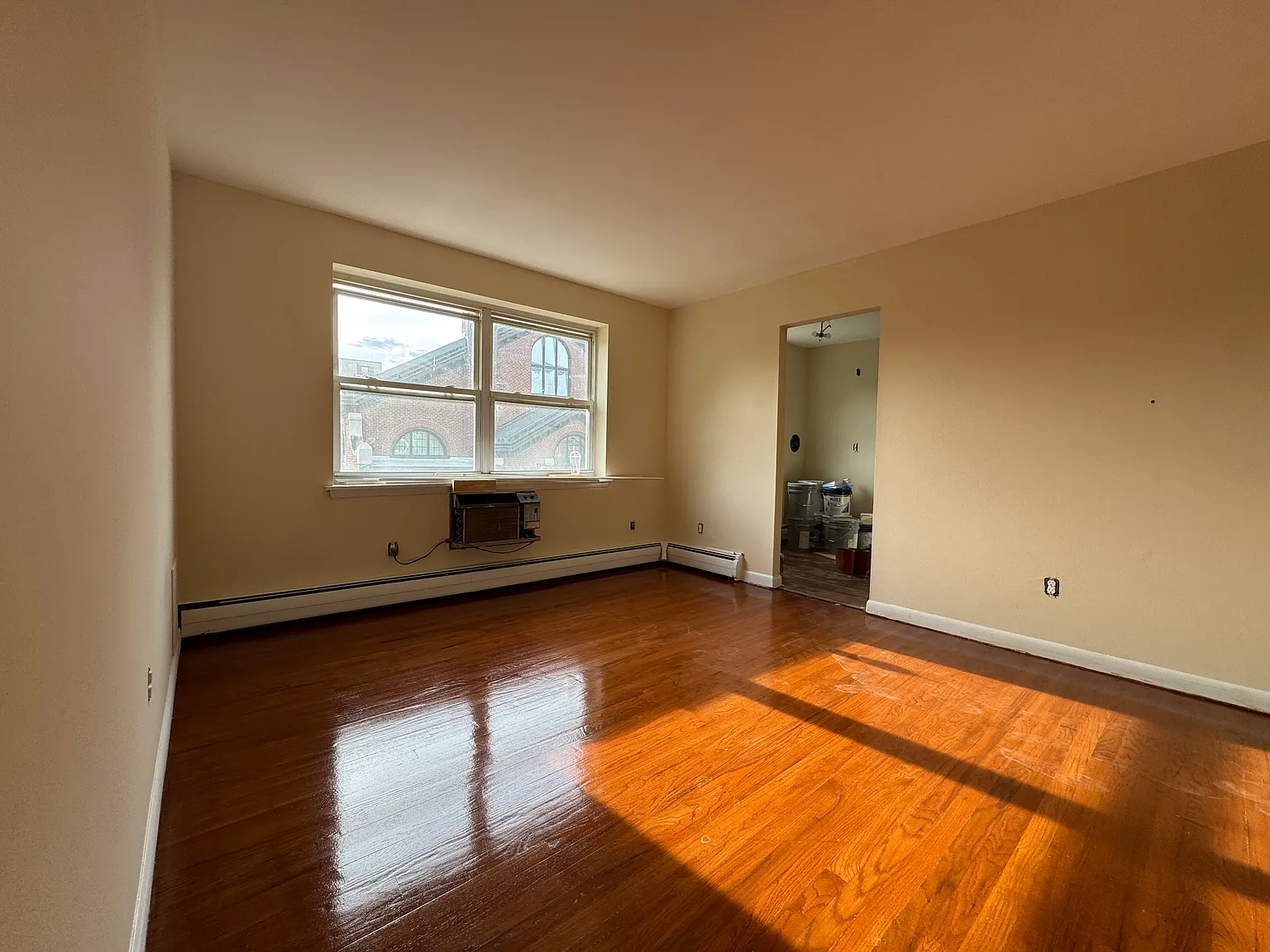 1 bed, 614 sqft, $1,245 — Photo 2