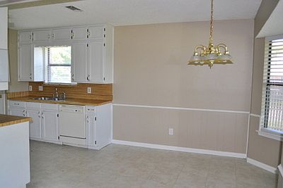 4th image of 5415 Jason Dr