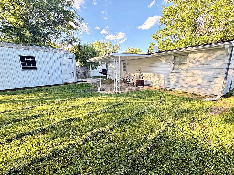2511 S Ruston Ave — Photo 12