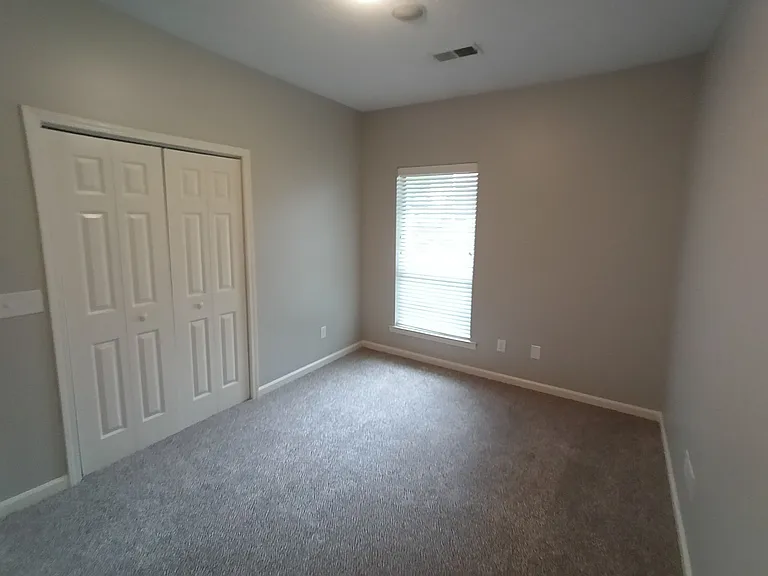 12 Bailey Ln — Photo 5