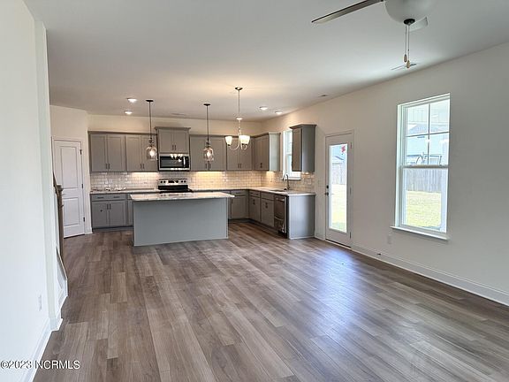 4th image of 2853 Longleaf Pine Circle