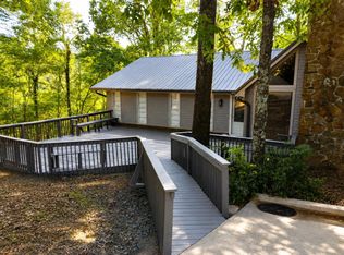 775 8th Ave SW, Graysville, AL 35073