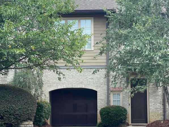 1023 Townes Ct, Birmingham, AL 35242