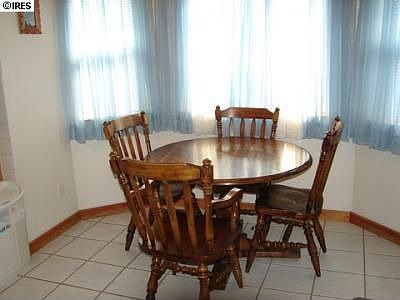 4th image of 3620 Centennial Cir