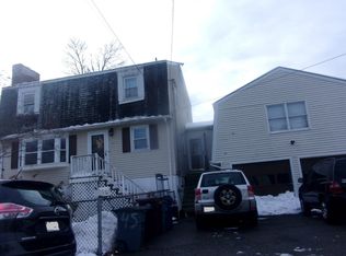 27 Fenwick St, Revere, MA 02151