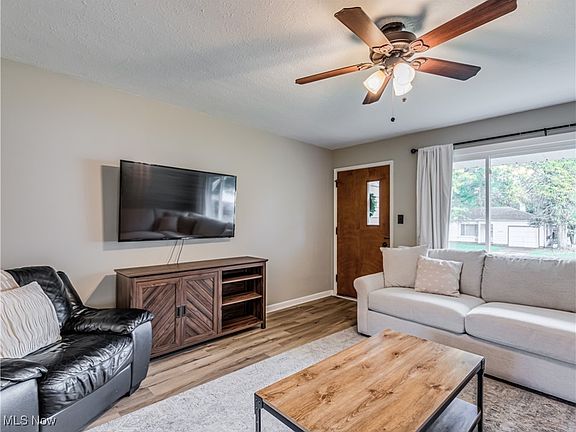 5th image of 6490 Aylesworth Dr