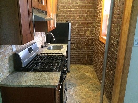 2nd image of 2531 43rd St #1