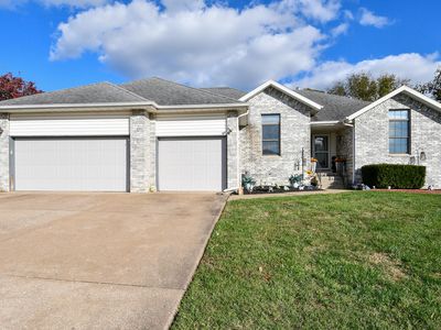 3032 S Palisades Drive, Springfield, MO, 65807