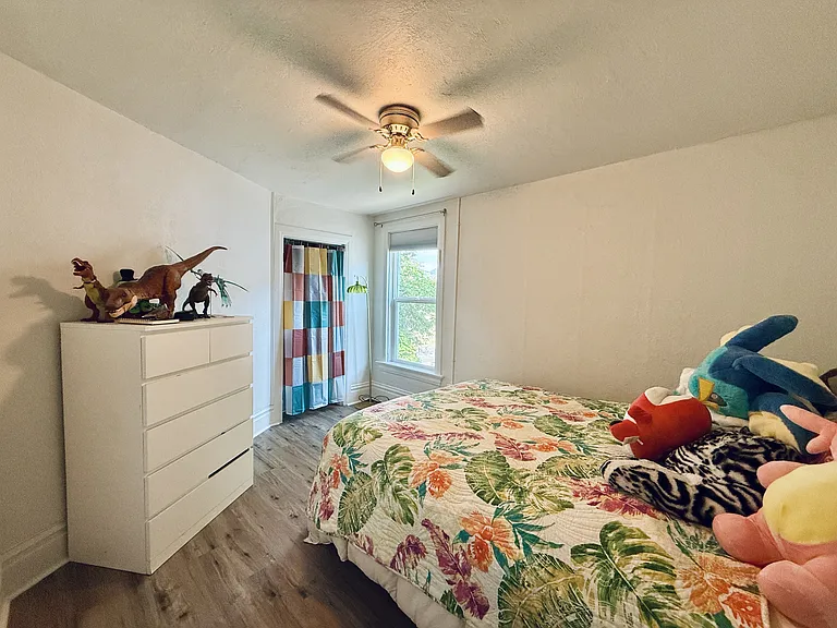2535 Adams Ave #4 — Photo 7