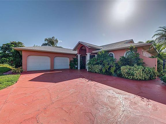 2nd image of 12524 SW Sheri Ave