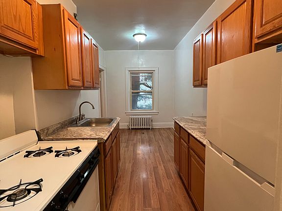 5th image of 214-35 93rd Ave #2EE
