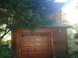 6011 Sycamore Ave NW, Seattle, WA 98107